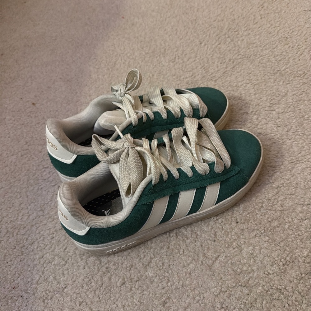 Adidas Forest Green and Cream Sneakers